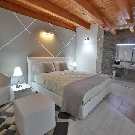 Villa Giulia Del Cavaliere-3